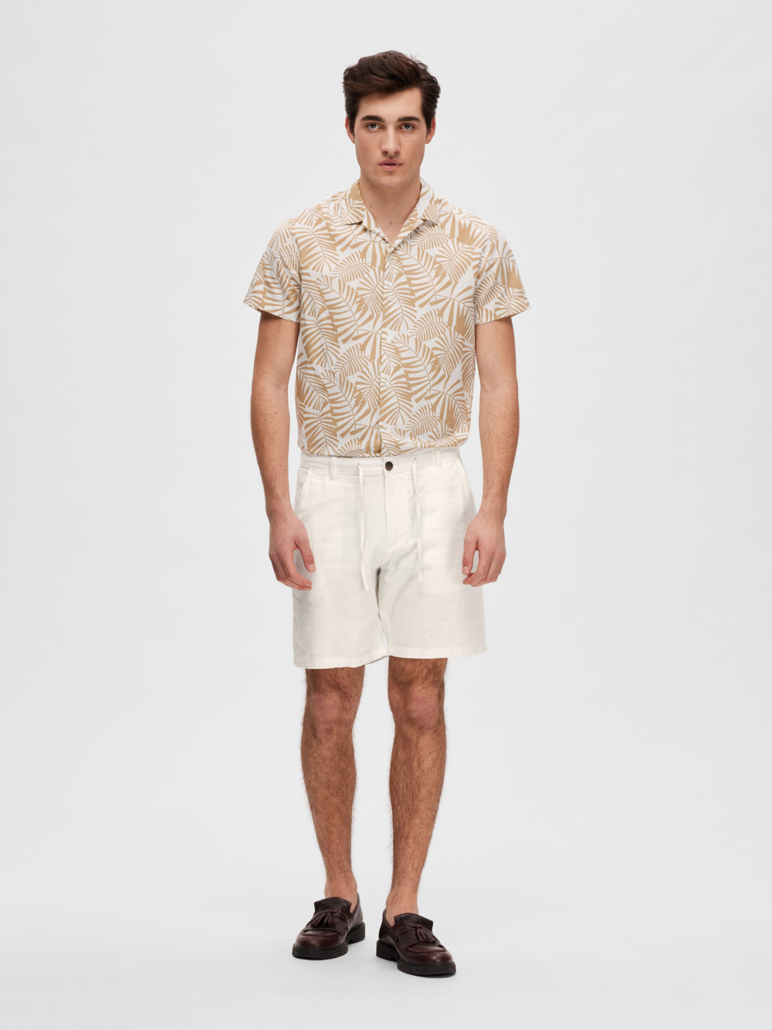 SELECTED HOMME - REGULAR-BRODY Shorts - Cloud Dancer